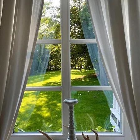 Gutshaus Krimvitz Kleines Doppelzimmer Im Obergeschoss Inklusive Fruehstueck Affittacamere *