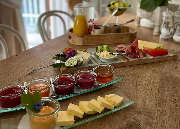 Gutshaus Krimvitz Kleines Doppelzimmer Im Obergeschoss Inklusive Fruehstueck Gasthuis *